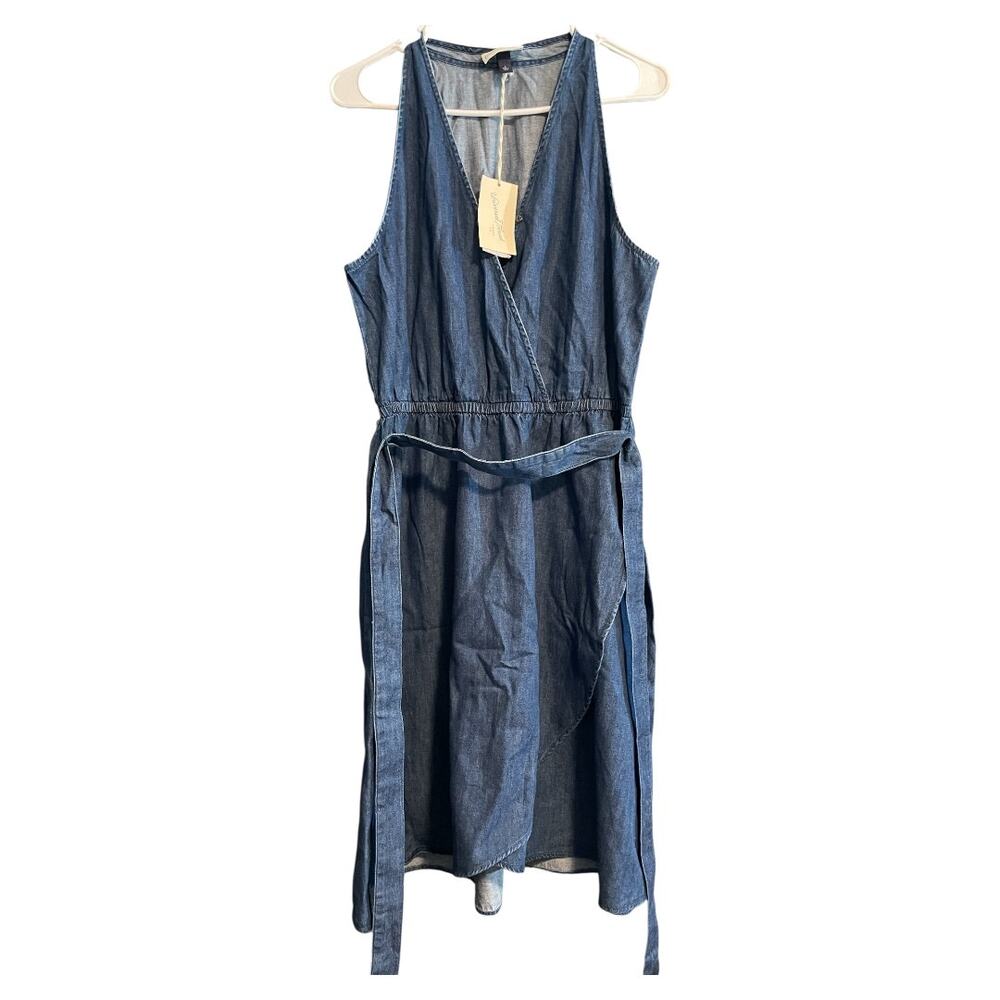 . Universal Thread Blue Sleeveless Wrap Midi Dress. L
(X4)